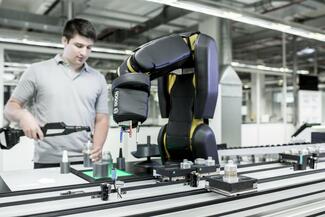 Die deutschen Hersteller von Automatisierungssystemen und Robotern haben imUmsatz 2017 um 13 % zugelegt.