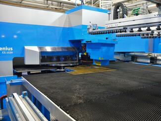 Die Stanz-Laser-Kombimaschine mit automatisiertem Handling passt ideal zum Produktportfolio des Eisenwerk Wittigsthal.