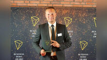 Johann Martin, EWM-Standortleiter in Ibbenbüren, nahm den Preis für den Lichtbogenschweißtechnik-Hersteller entgegen.