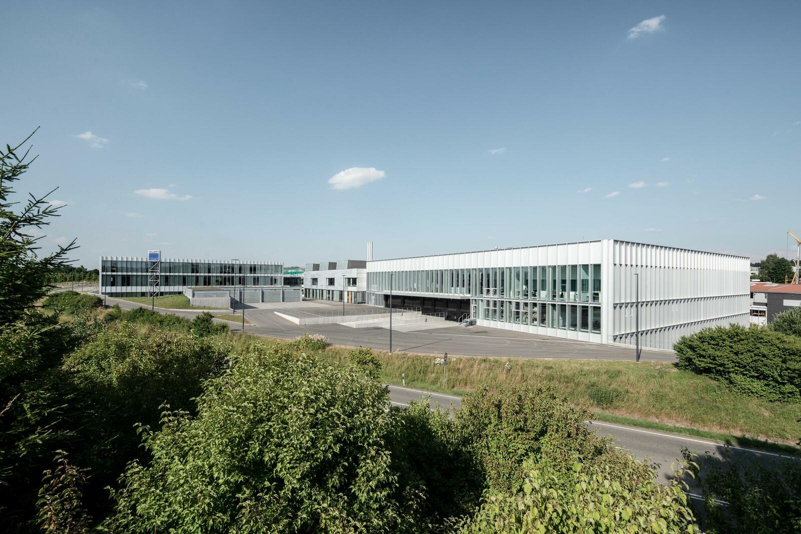 Innovative Lasertechnik aus dem Schwatzwald: Über 1.400 Beschäftigte, darunter Physikerinnen, Ingenieure und Software-Architekten,  arbeiten in Schramberg, dem zweitgrößten Trumpf-Standort in Deutschland.