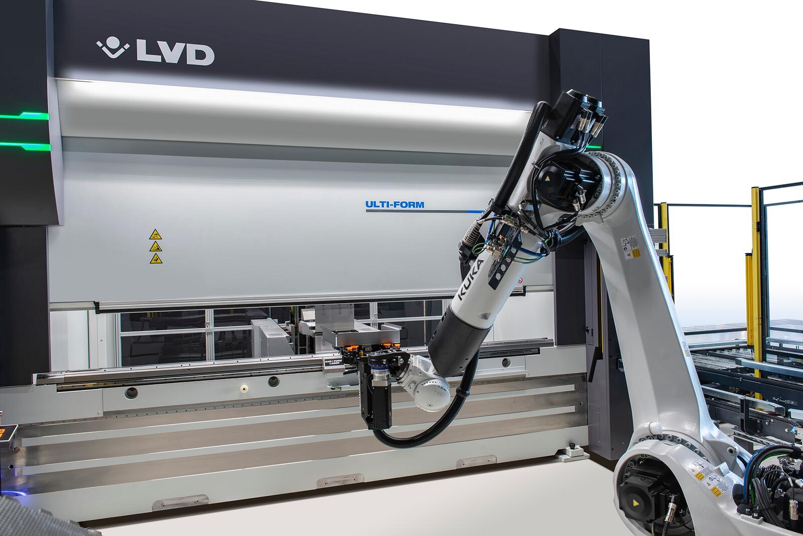 Die LVD Gruppe wird eine Tochtergesellschaft reicher und baut mit der LVD Robotic Solutions BV ihr Automatisierungsportfolio aus.