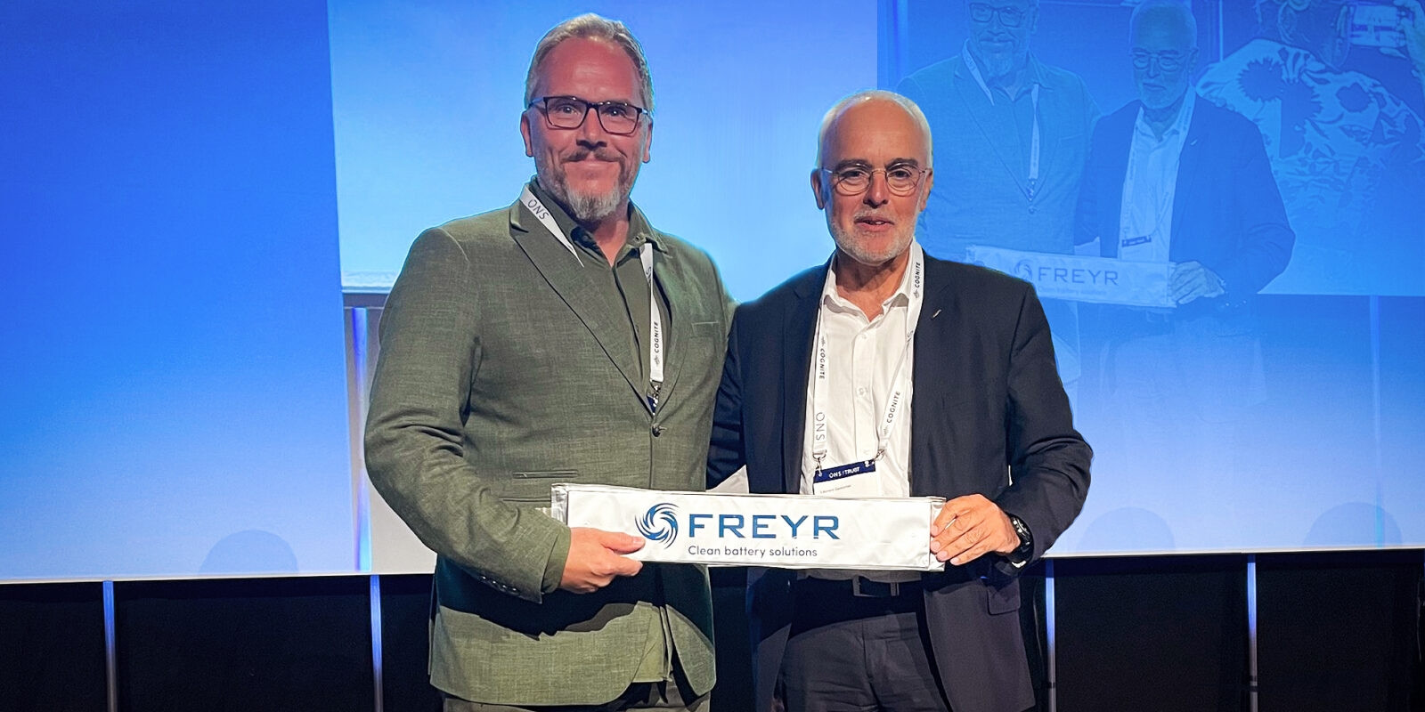 Im Rahmen einer Pressekonferenz gaben Tom Jensen, CEO von Freyr (links), und Laurent Demortier, Präsident ACIM EMEA bei Nidec, die Gründung des Joint Ventures bekannt.